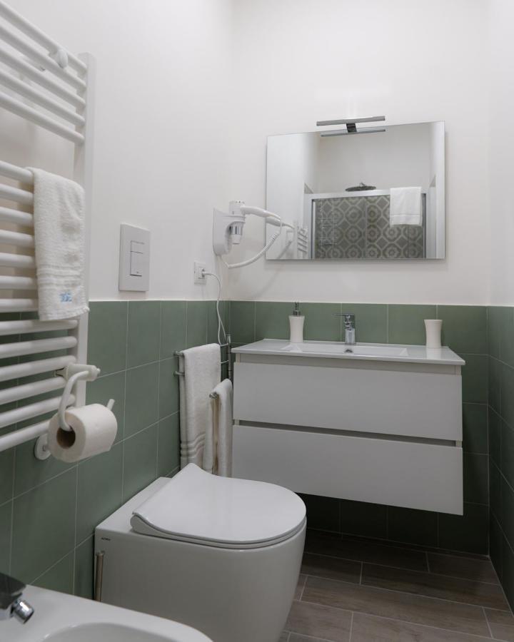 Dimora Cavour Hotel Naples Exterior photo