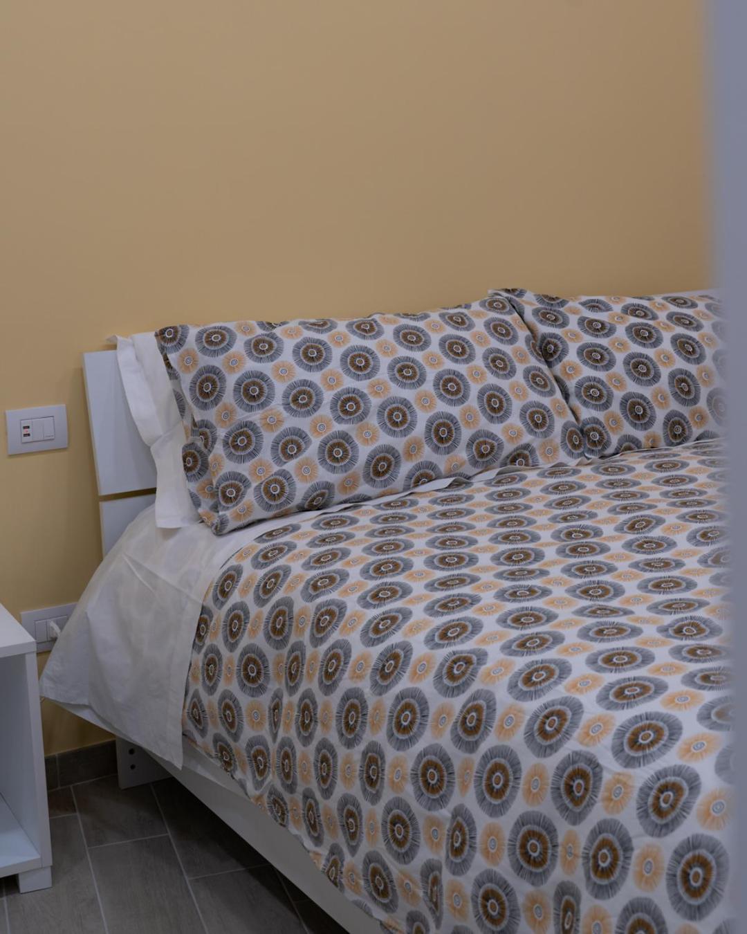 Dimora Cavour Hotel Naples Room photo